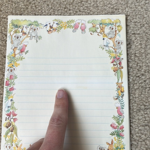 Vintage Bush Folk Boxed Stationery featuring Australian Wildlife Koala Kangaroo - Picture 5 of 13